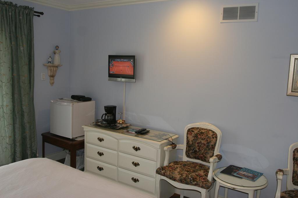 Niagara Classic Inn Екстериор снимка