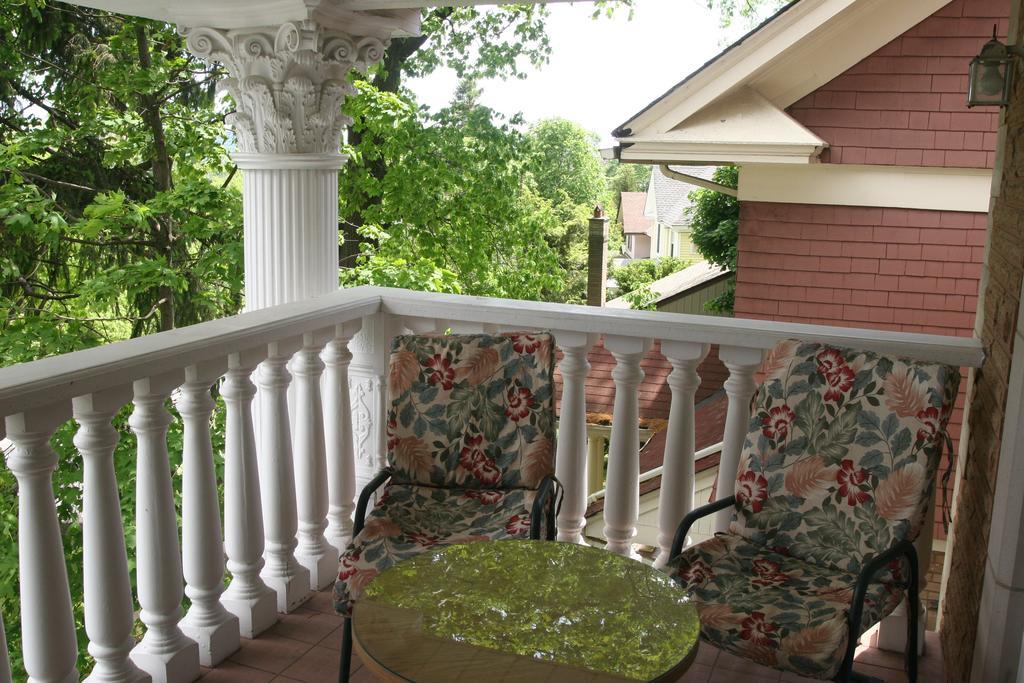 Niagara Classic Inn Екстериор снимка