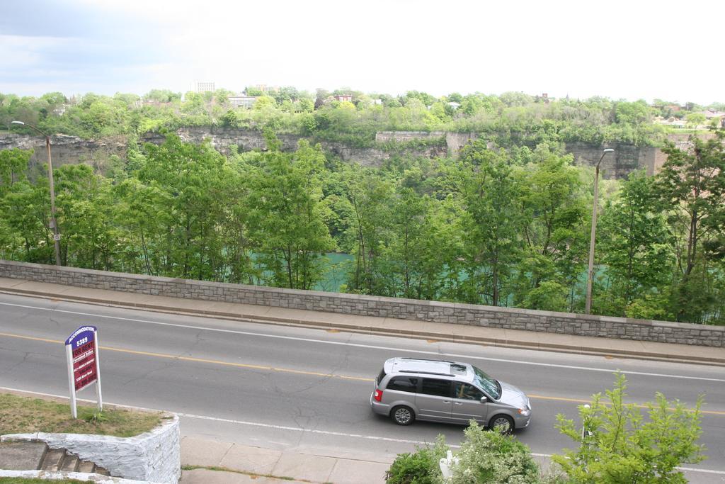 Niagara Classic Inn Екстериор снимка