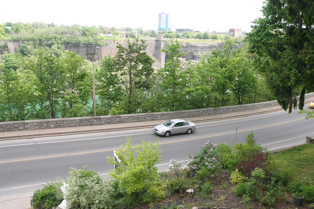 Niagara Classic Inn Екстериор снимка